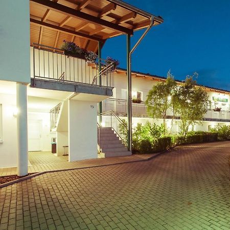 Apart Hotel Weimar Экстерьер фото