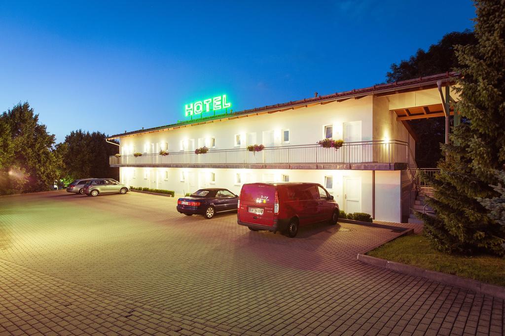Apart Hotel Weimar Экстерьер фото