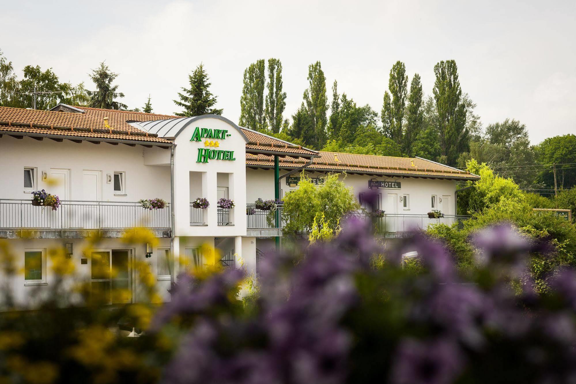 Apart Hotel Weimar Экстерьер фото