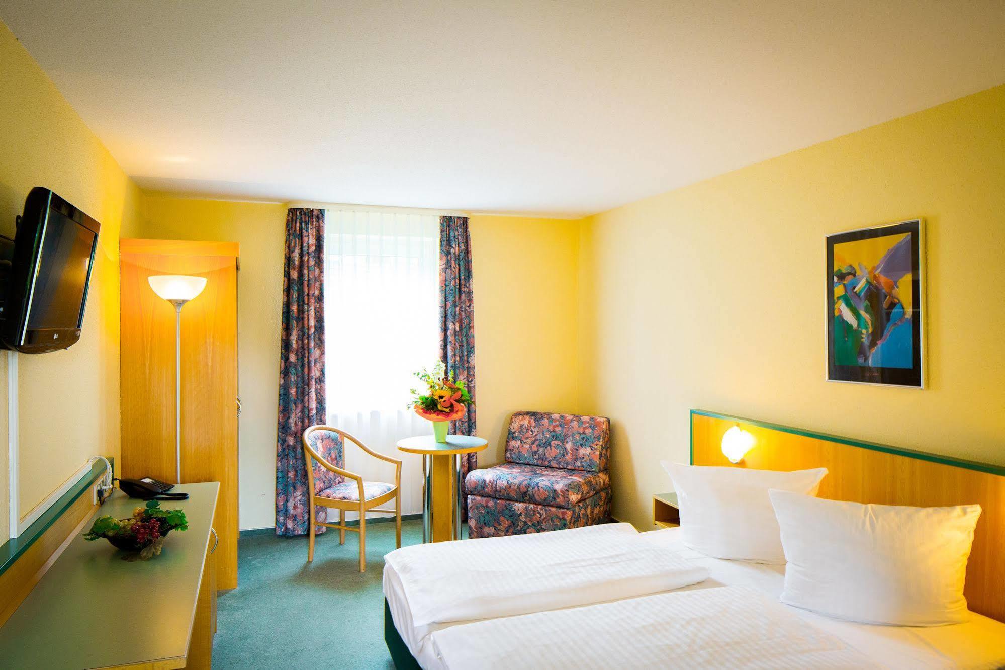 Apart Hotel Weimar Экстерьер фото