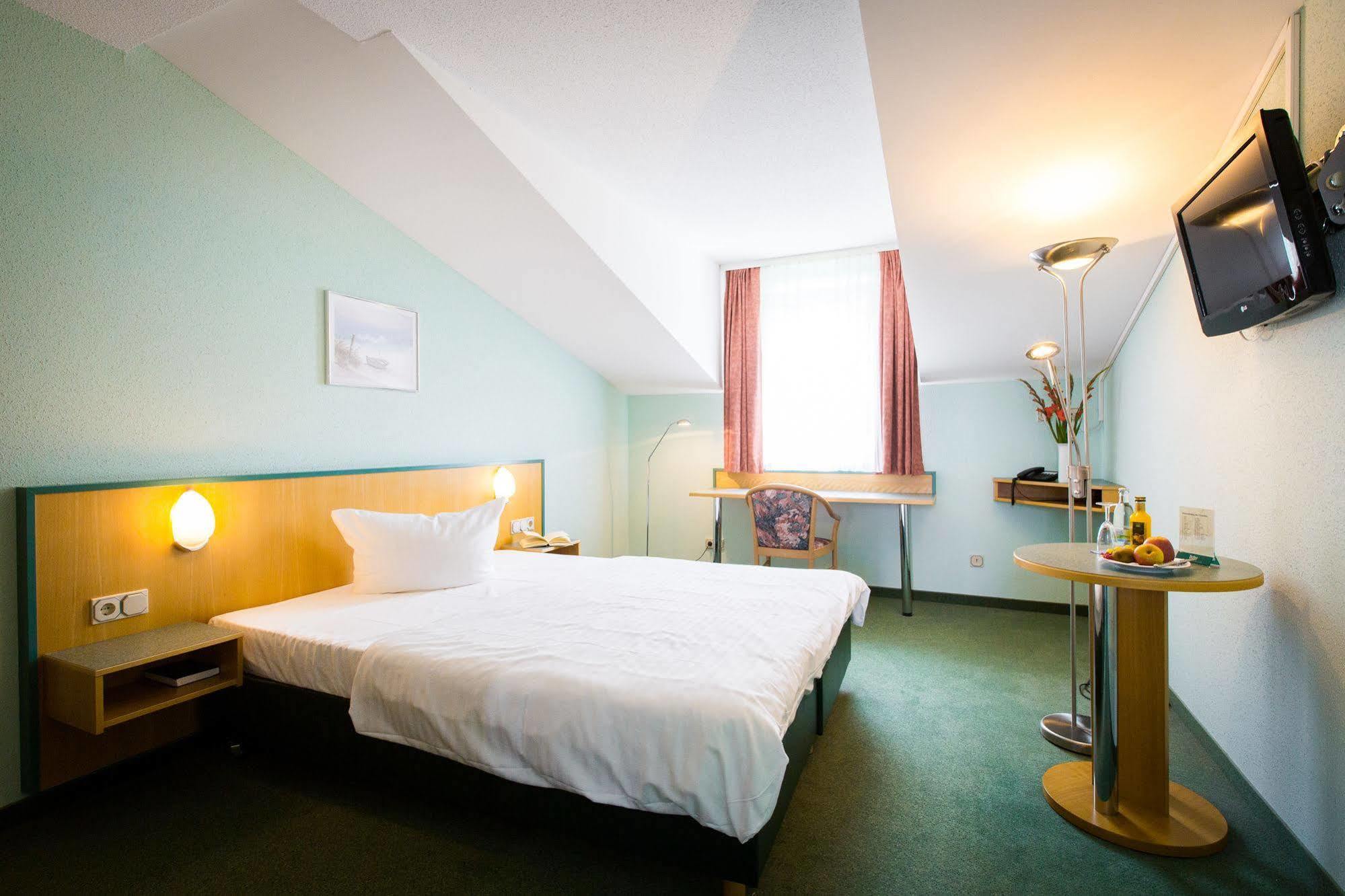 Apart Hotel Weimar Экстерьер фото