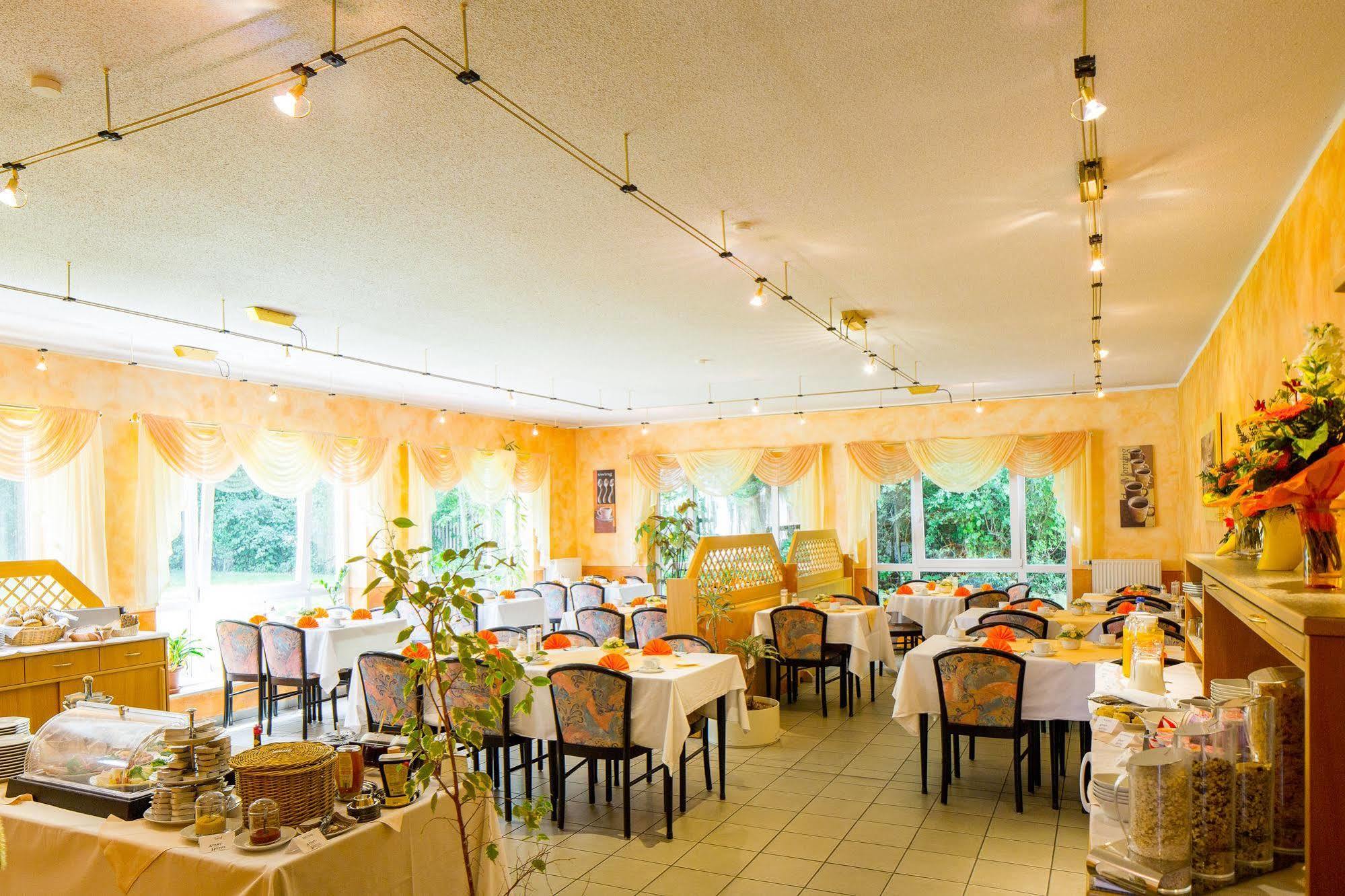 Apart Hotel Weimar Экстерьер фото