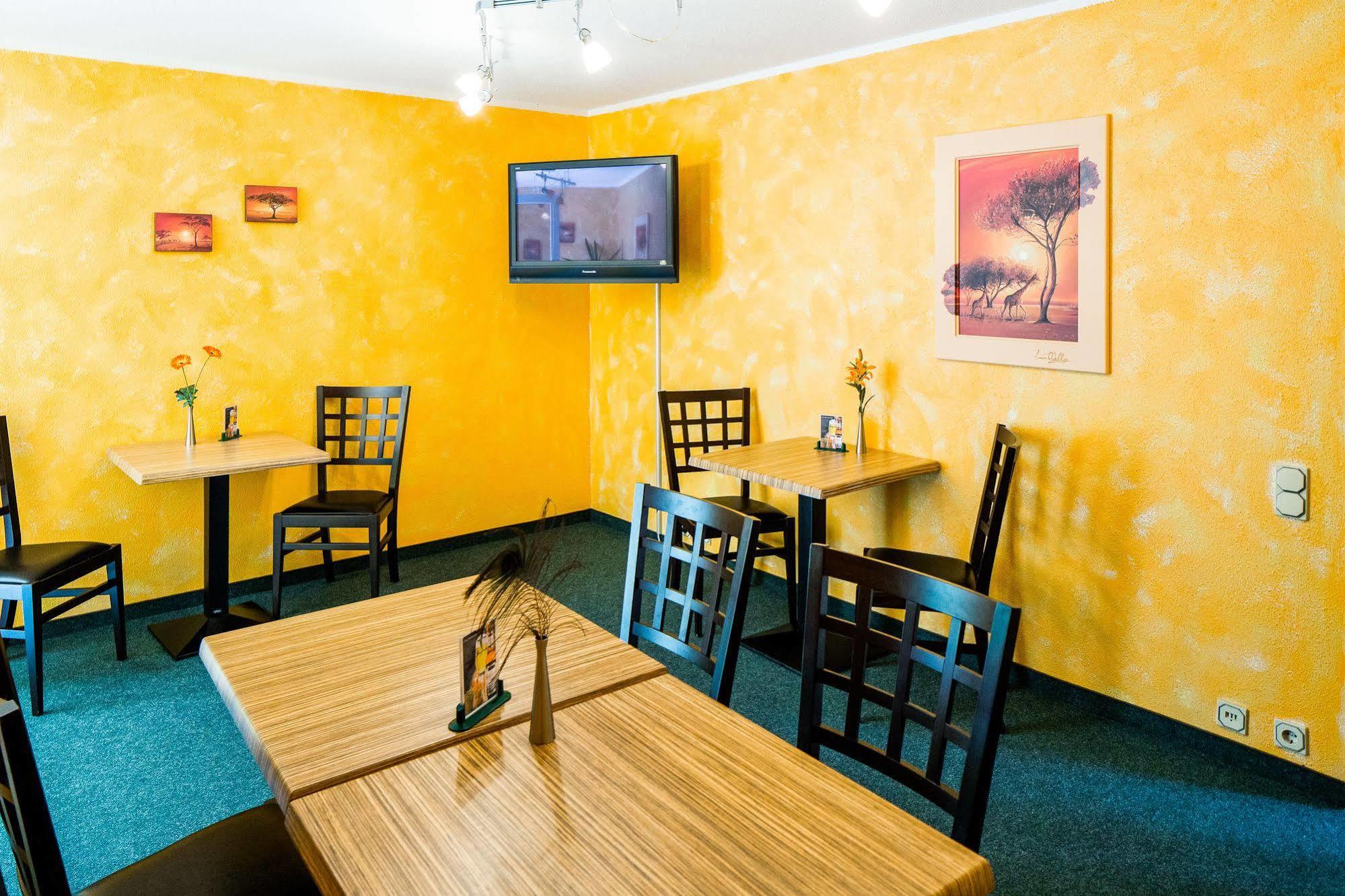Apart Hotel Weimar Экстерьер фото